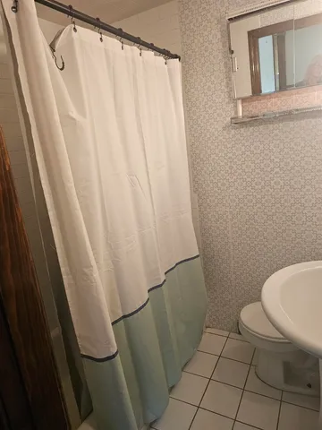 $1,995 | 19 East Concord Street, Unit B, Dover, NH 03820