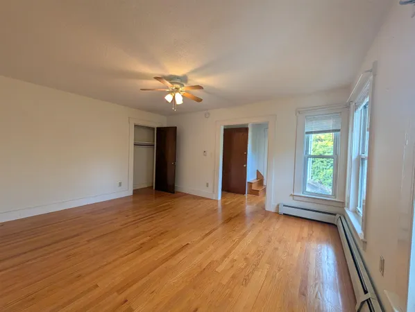 $1,995 | 19 East Concord Street, Unit B, Dover, NH 03820