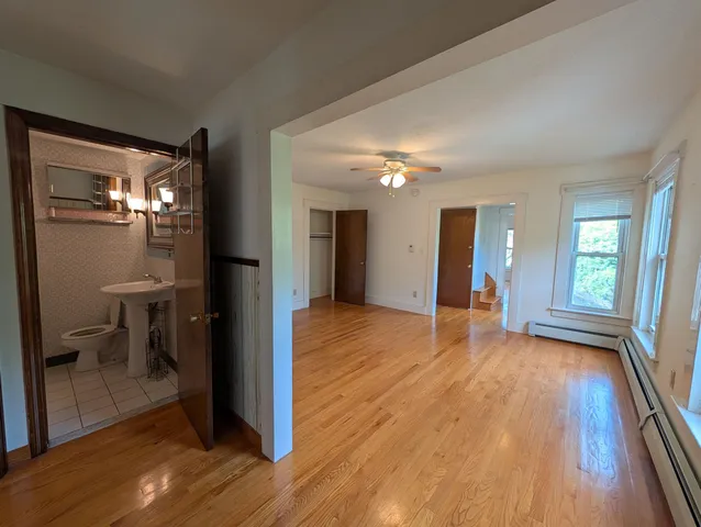 $1,995 | 19 East Concord Street, Unit B, Dover, NH 03820