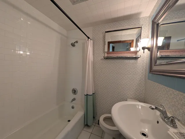 $1,995 | 19 East Concord Street, Unit B, Dover, NH 03820