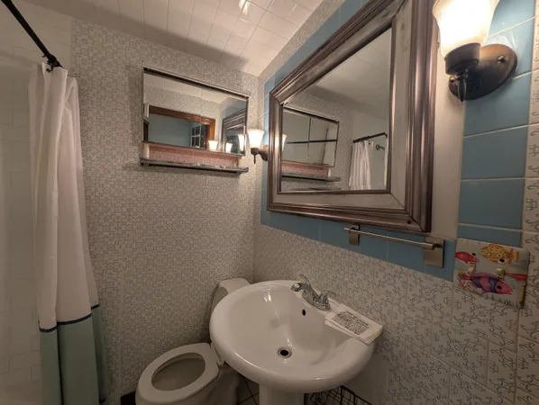 $1,995 | 19 East Concord Street, Unit B, Dover, NH 03820