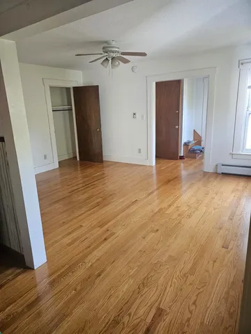 $1,995 | 19 East Concord Street, Unit B, Dover, NH 03820