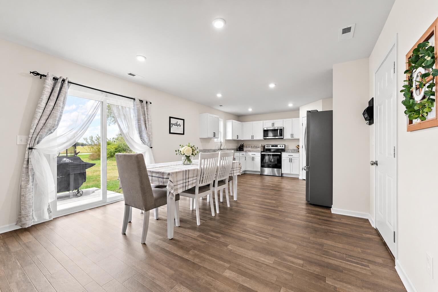 711 Bryce Road Kingsford Heights, IN 46346 - Photo 10 of 28 1536x1024