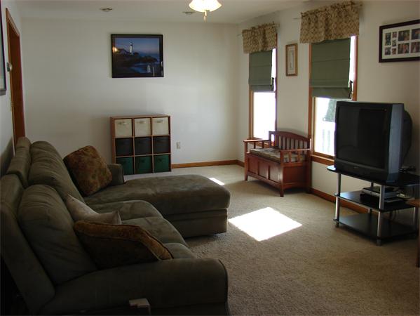 15 Normandy Road South Hadley, MA 01075 - Photo 11 of 29 Gallery Image 11