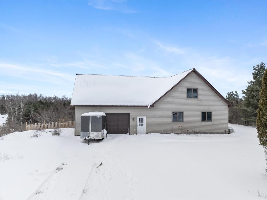 12345 Hebron Mail Route Cheboygan, MI 49721 - Photo 3 of 38 Gallery Image 3
