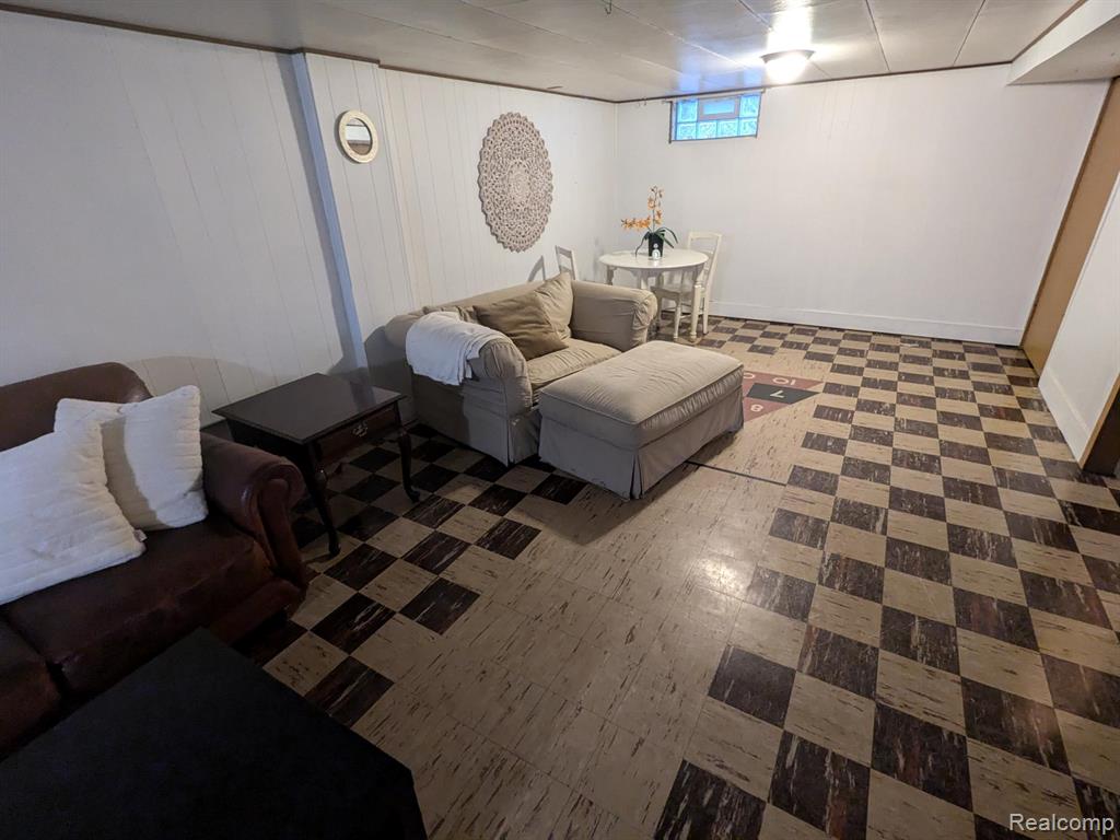 6305 Waldon Road Clarkston, MI 48346 - Photo 11 of 14