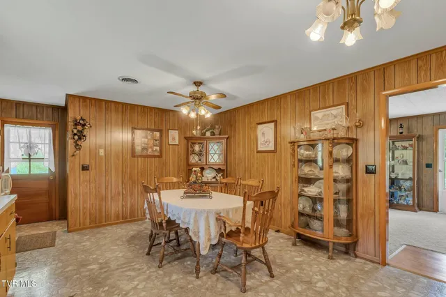 $325,000 | 16044 Hamilton Street, Mendota, VA 24270