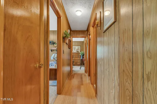 $325,000 | 16044 Hamilton Street, Mendota, VA 24270