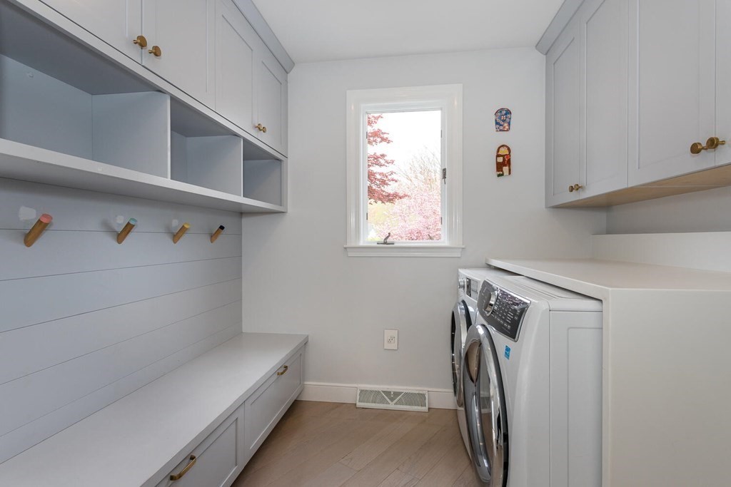 35 Thomas Lane Canton, MA 02021 - Photo 20 of 37 Gallery Image 20