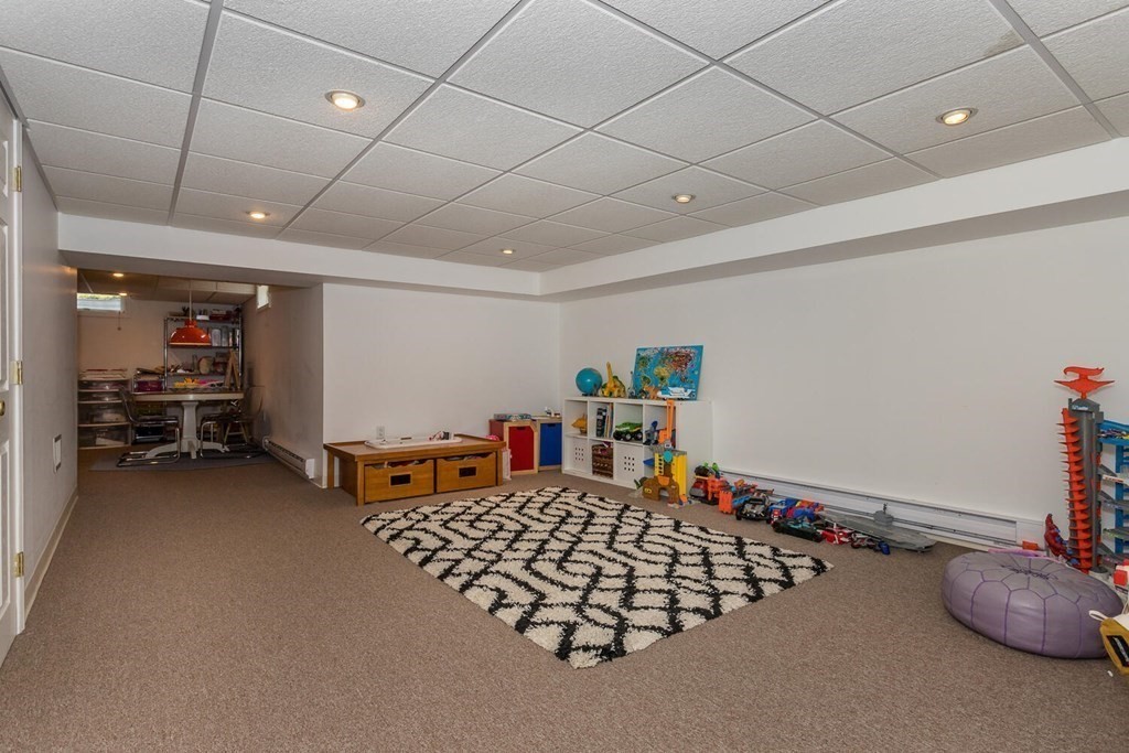 35 Thomas Lane Canton, MA 02021 - Photo 28 of 37 Gallery Image 28