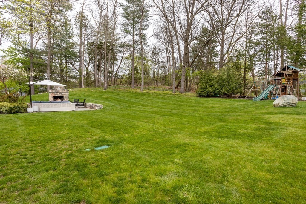 35 Thomas Lane Canton, MA 02021 - Photo 32 of 37 Gallery Image 32