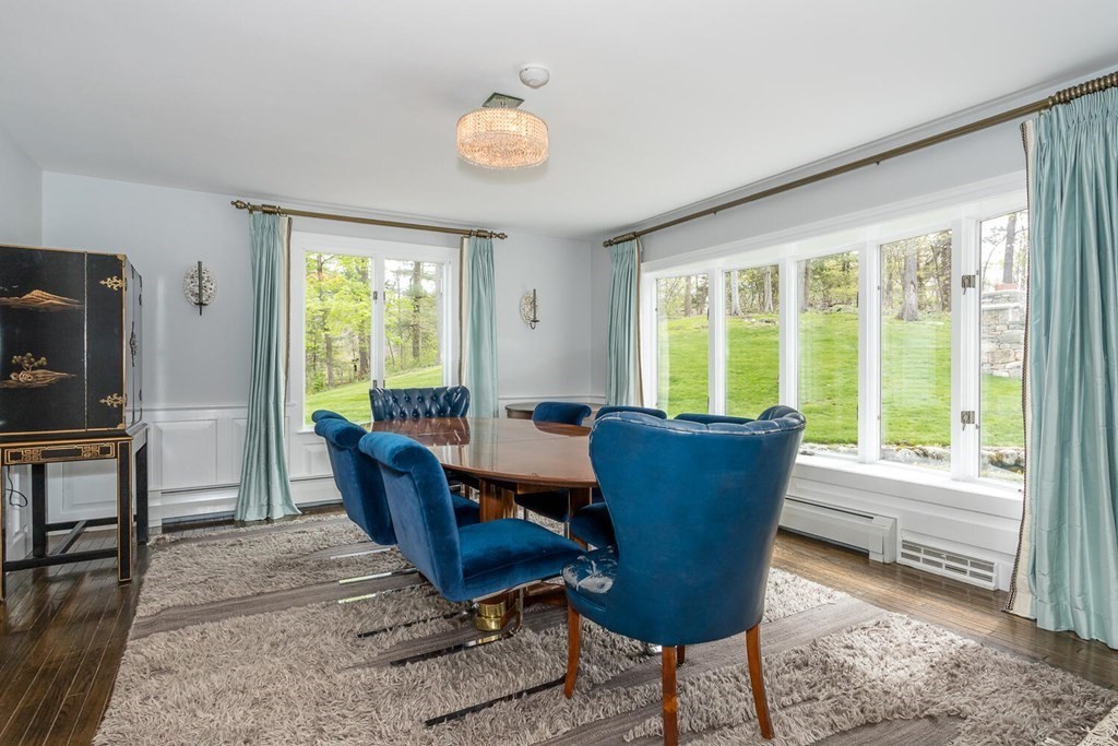 35 Thomas Lane Canton, MA 02021 - Photo 8 of 37 Gallery Image 8