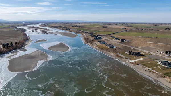 $120,000 | 33 Skyline Drive, Rupert, ID 83350