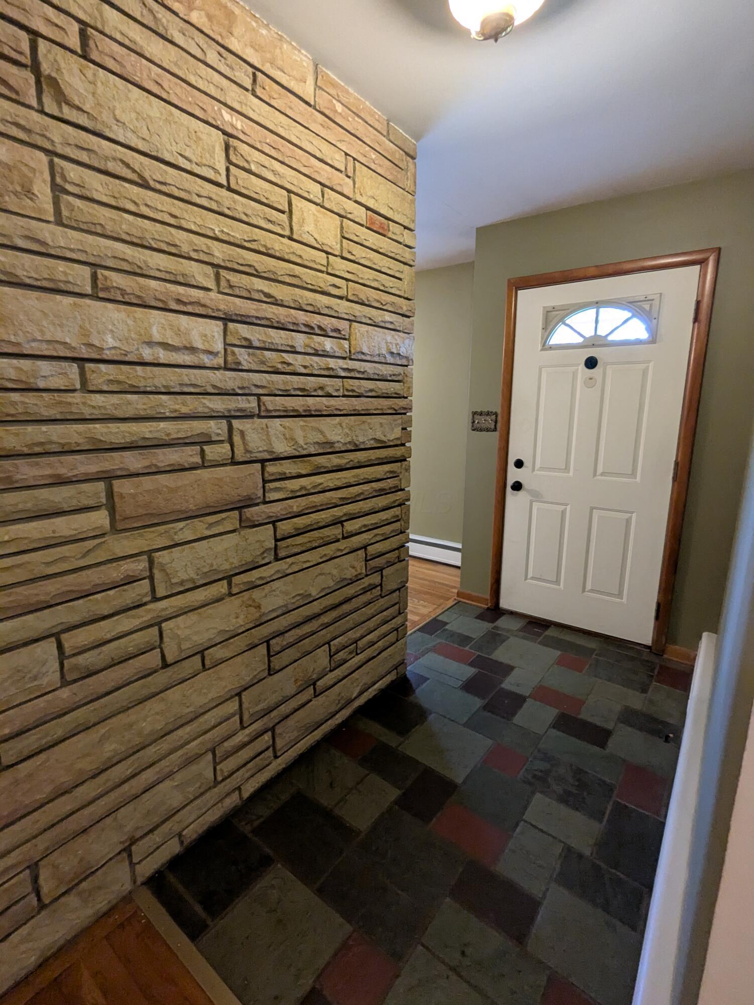 7225 Alkire Road Galloway, OH 43119 - Photo 12 of 35 PXL_20251010_185355533