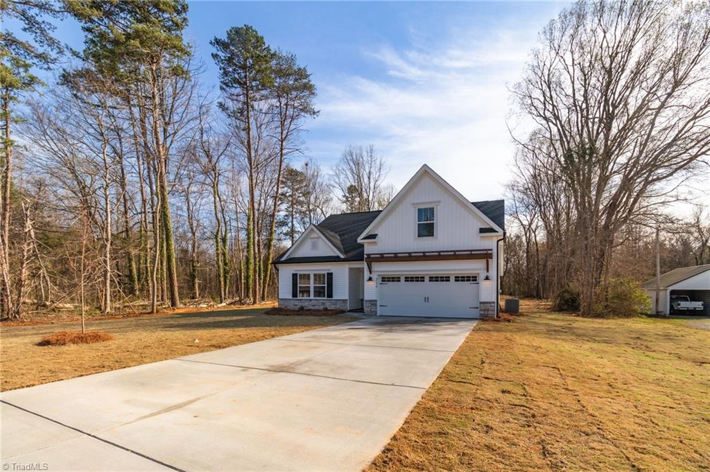2130 East Holly Grove Road, Unit 1028 Lexington, NC 27292 - Photo 3 of 31