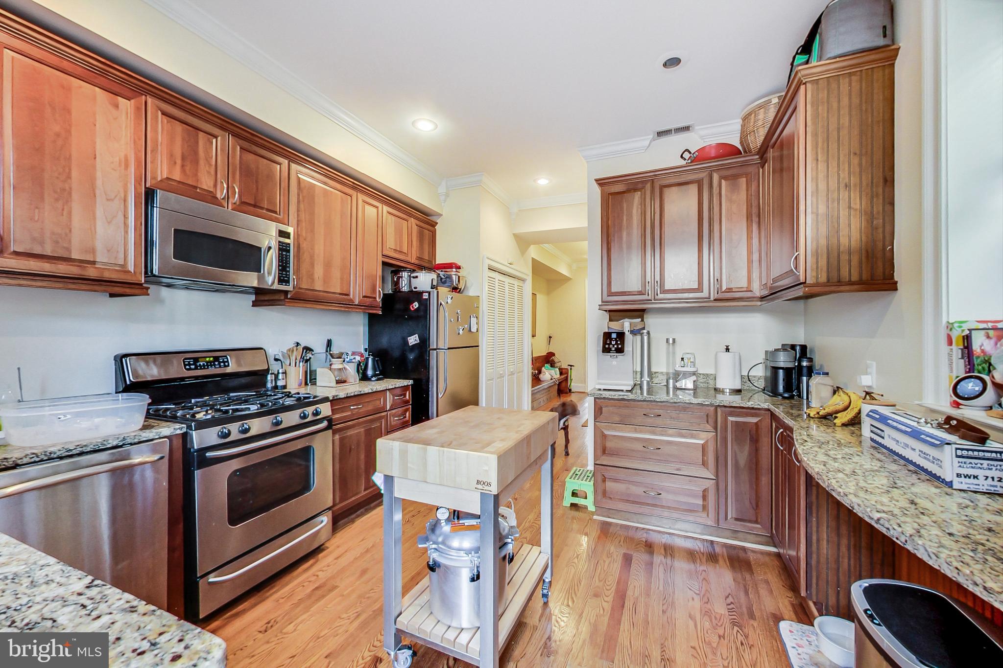 38 Q Street Northeast Washington, DC 20002 - Photo 15 of 48 Kitchen