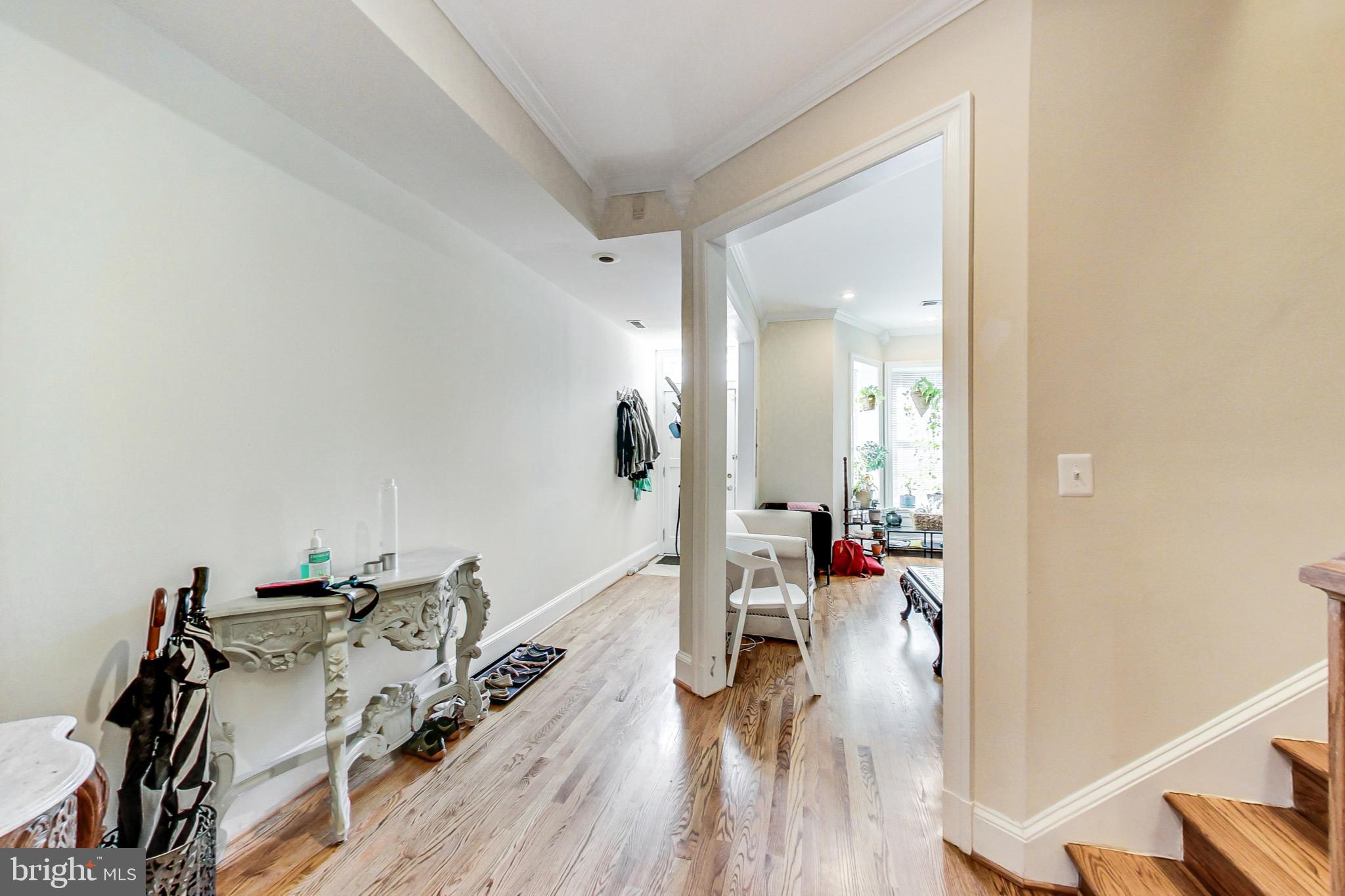 38 Q Street Northeast Washington, DC 20002 - Photo 7 of 48 Living Room