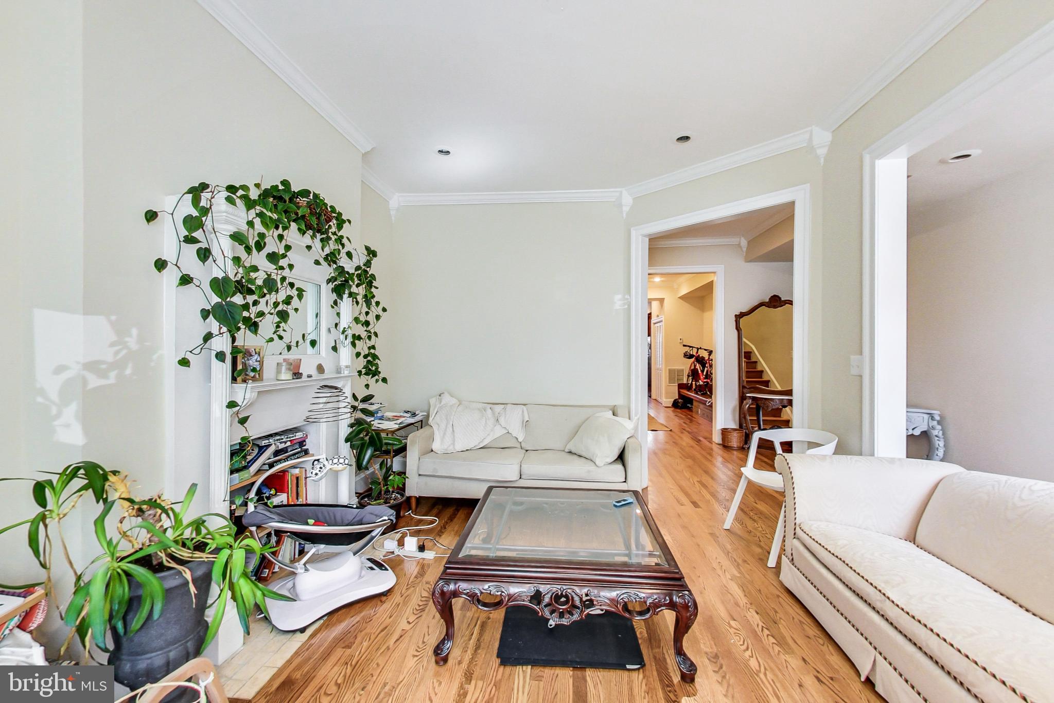 38 Q Street Northeast Washington, DC 20002 - Photo 10 of 48 Living Room