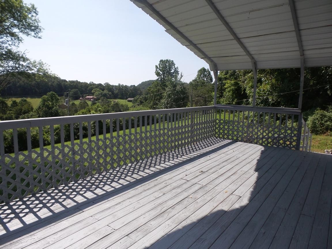 734 Chambers Road Jacksboro, TN 37757 - Photo 7 of 21 Gallery Image 7