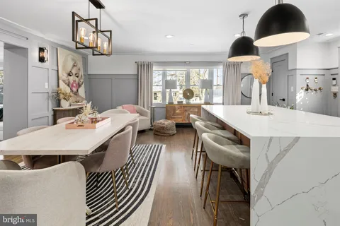 $1,100,000 | 2813 James Drive, Alexandria, VA 22303