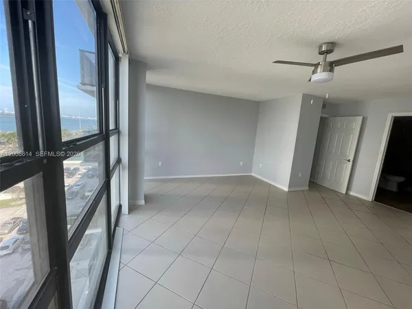 $3,300 | 600 Northeast 36th Street, Unit 801, Miami, FL 33137