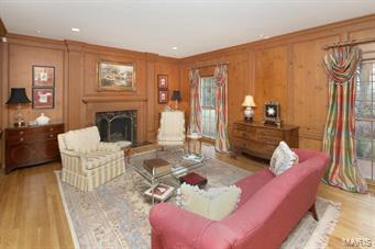 10145 Winding Ridge Road Ladue, MO 63124 - Photo 5 of 25 Gallery Image 5