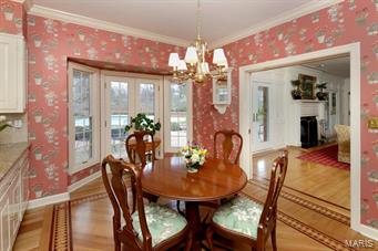 10145 Winding Ridge Road Ladue, MO 63124 - Photo 8 of 25 Gallery Image 8