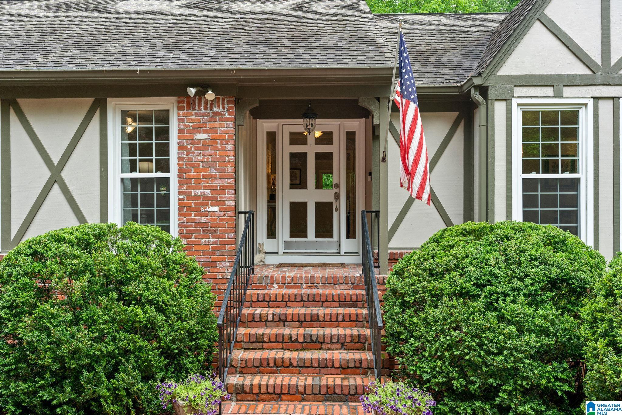3764 Rockhill Road Birmingham, AL 35223 - Photo 4 of 68 Gallery Image 4