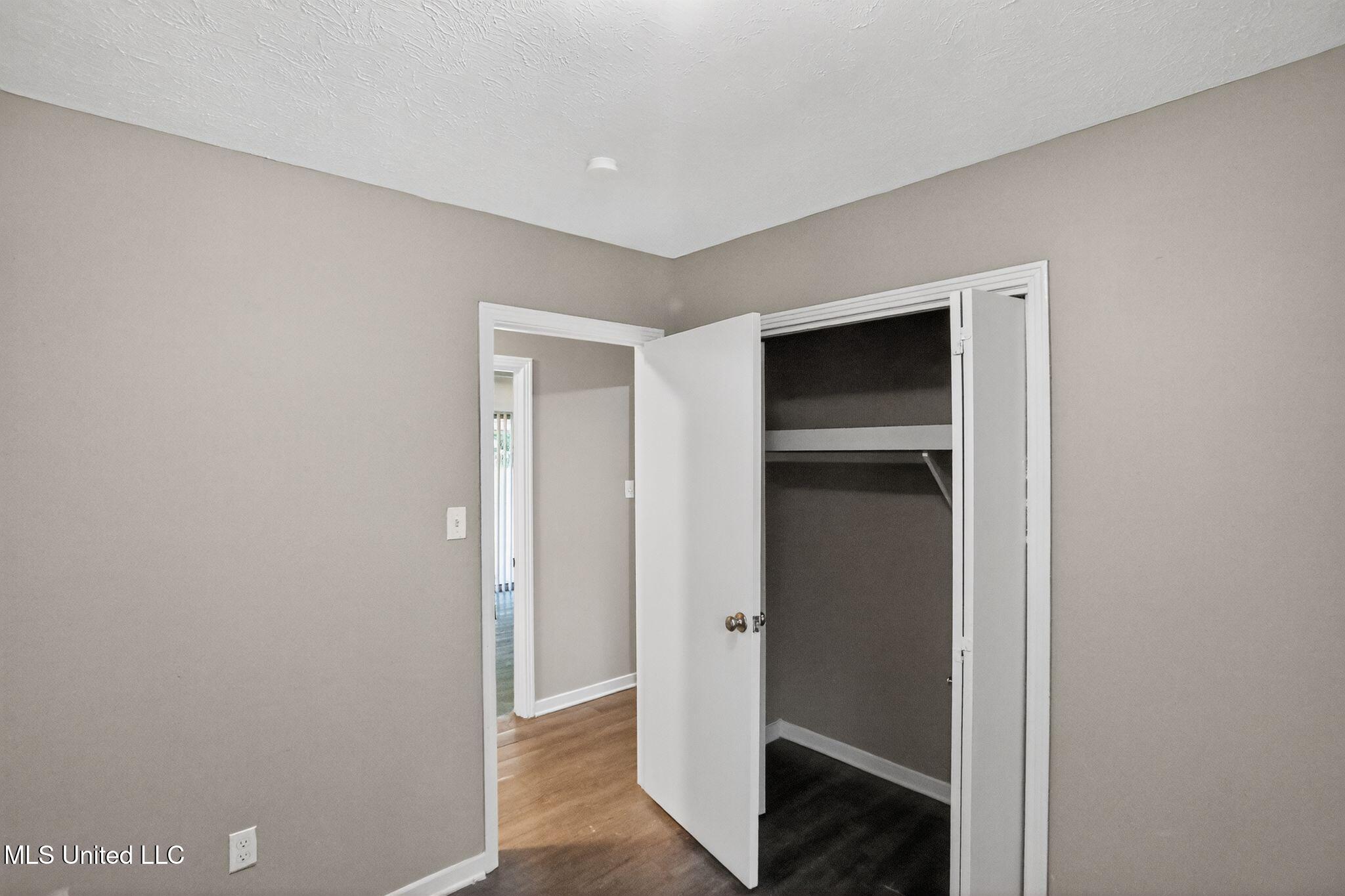 5742 Wild Flower Drive Jackson, MS 39209 - Photo 26 of 40 32_5742_Wild_Flower_Dr_Jackson_MS_39209-