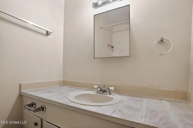 $94,900 | 5742 Wild Flower Drive, Jackson, MS 39209