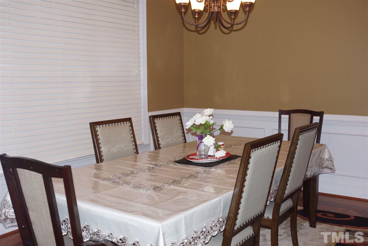 1105 Hobson Court Raleigh, NC 27607 - Photo 6 of 25 Gallery Image 6