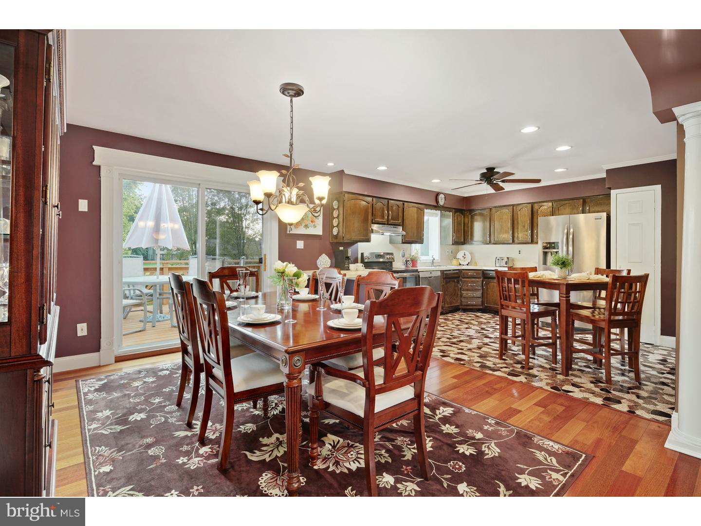 9 Briarhill Road Berlin, NJ 08009 - Photo 2 of 25 Dining Room
