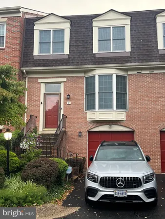 $4,250 | 6 South Montague Street, Arlington, VA 22204