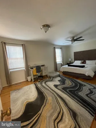 $4,250 | 6 South Montague Street, Arlington, VA 22204