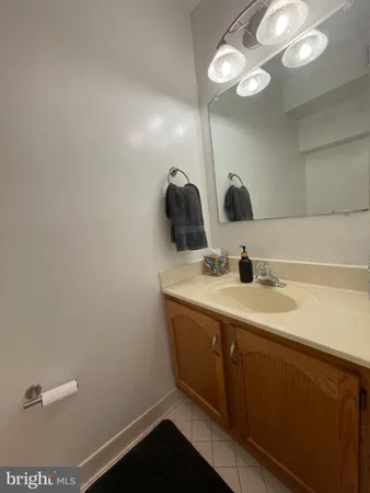 $4,250 | 6 South Montague Street, Arlington, VA 22204