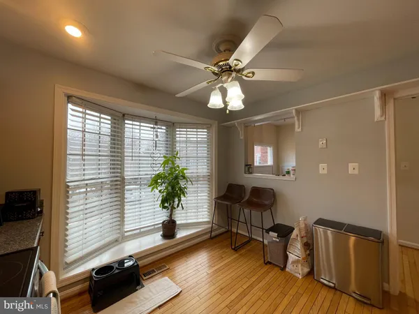 $4,250 | 6 South Montague Street, Arlington, VA 22204