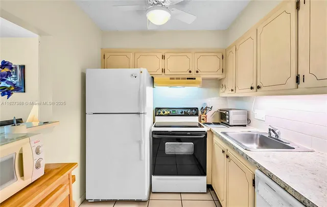 $87,000 | 199 Durham East, Unit 199, Deerfield Beach, FL 33442