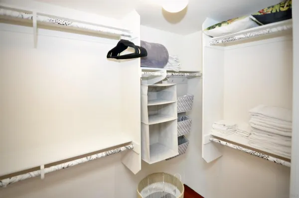 $6,000 | 1929 Felspar Street, San Diego, CA 92109