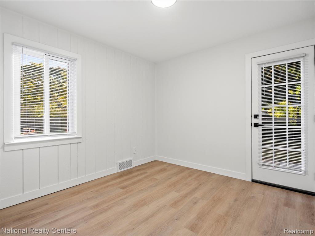 497 Coolidge Road Birmingham, MI 48009 - Photo 18 of 29