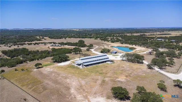 $3,950,000 | 410 County Road 174, Gatesville, TX 76528