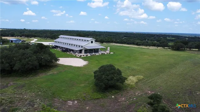 $3,950,000 | 410 County Road 174, Gatesville, TX 76528