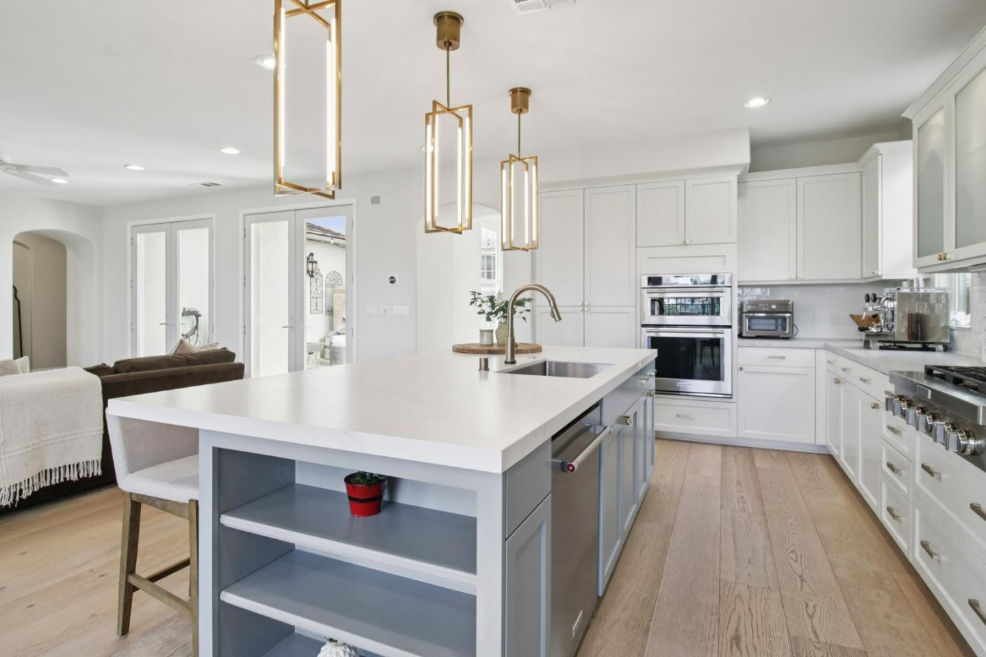 7670 MacKenzie Way Gilroy, CA 95020 - Photo 16 of 70