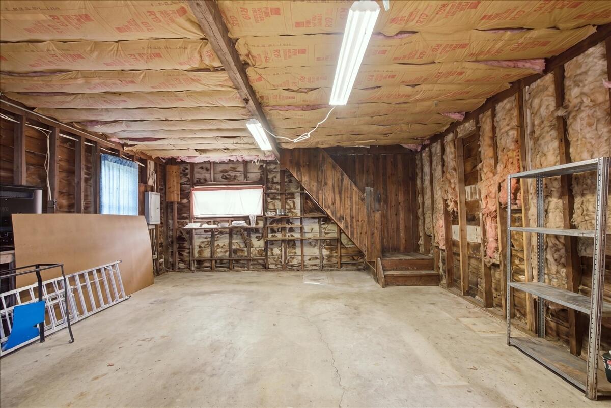43 Winthrop Road Readfield, ME 04355 - Photo 101 of 112 024-DSC03603_decluttered