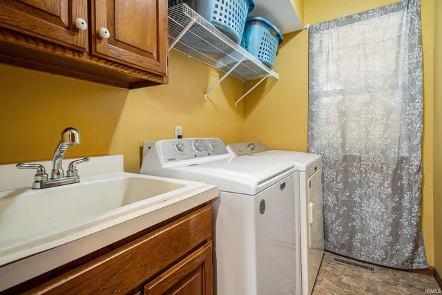 $444,900 | 50633 Weeping Willow Run West, Granger, IN 46530