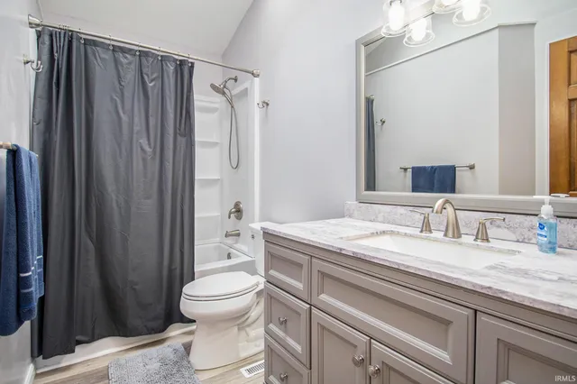 $444,900 | 50633 Weeping Willow Run West, Granger, IN 46530