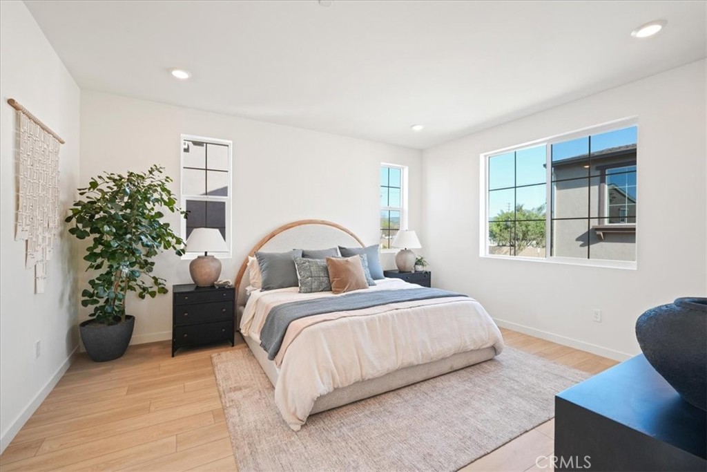 4831 Arroyo Run Moorpark, CA 93021 - Photo 16 of 33 Photos are of model match - interior and exterior finishes may vary