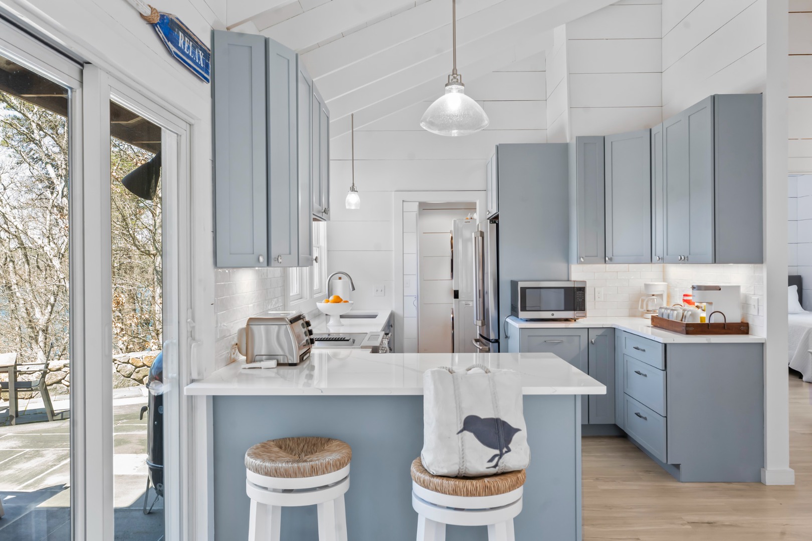 309 Barnes Road Oak Bluffs, MA 02557 - Photo 14 of 35