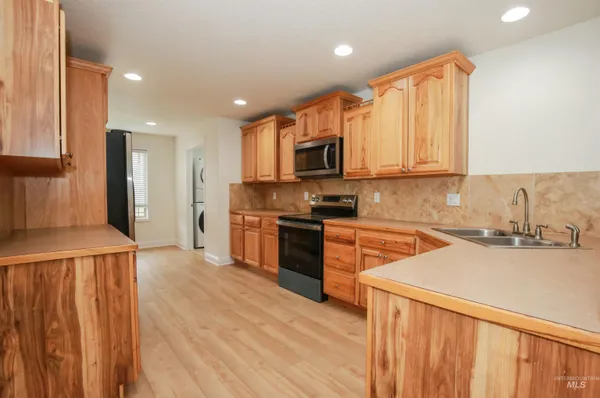 $499,900 | 767 North Dorian Drive, Ontario, OR 97914