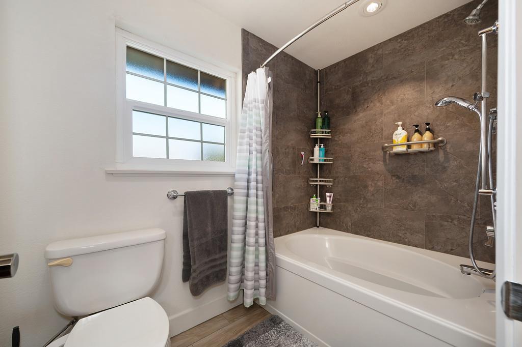 2632 3rd Street Colusa, CA 95932 - Photo 47 of 61 Updated Primary Bathroom