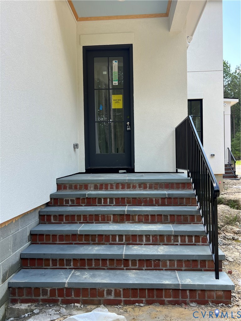 1120 Cardinal Crest Terrace Midlothian, VA 23113 - Photo 35 of 44 Friends and Family Side Entrance